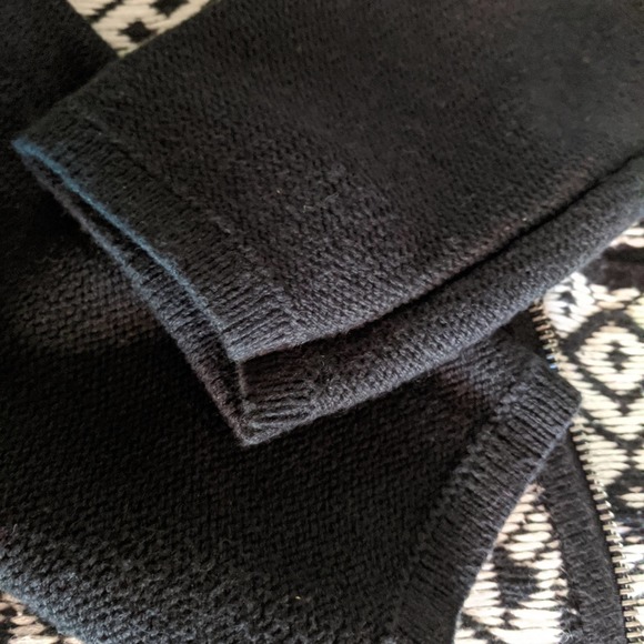 Lucky Brand Black & White Geometric Aztec print Cardigan Sweater. Size Large. - Picture 9 of 16